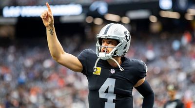 The Raiders Finally Give Derek Carr His Due