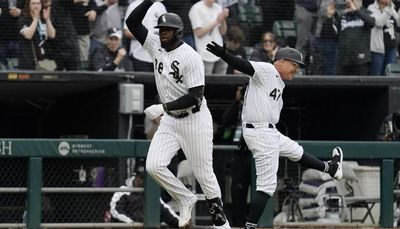 White Sox center fielder Luis Robert picking up where he left off