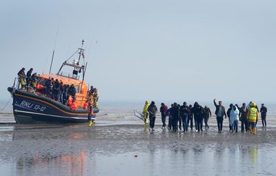 5,000-plus migrants thought to have reached UK this year after crossing Channel