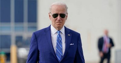 Joe Biden agrees to send artillery and helicopters to Ukraine after Volodymyr Zelensky call