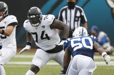 Jags LT Cam Robinson signs franchise tender