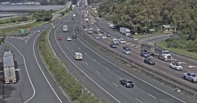 Easter holiday traffic takes hold at Hexham, Hawkesbury clear