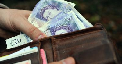 Univeral Credit and other DWP benefit payment date changes due to Easter