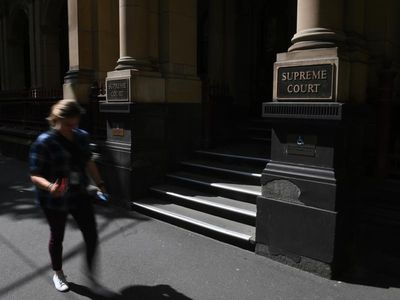 Conman teacher loses another court appeal