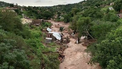 Floods kill more than 300 people in South Africa as search for missing continues