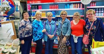 Belfast shop owner retires after 40 years in the city