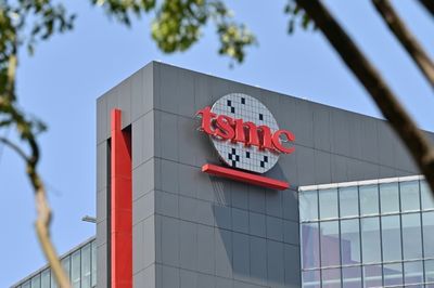 Taiwan's TSMC reports record first-quarter revenue