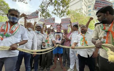 Contractor Santosh Patil buried after haggling among relatives over absence of BJP leaders