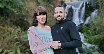 Couple engaged two weeks after woman leaves phone number for mechanic who fixed her car