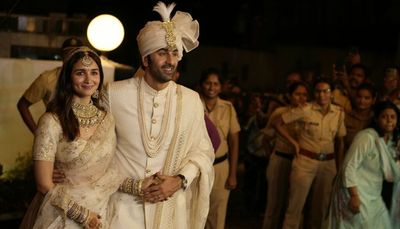 Bollywood stars Ranbir Kapoor, Alia Bhatt marry in Mumbai