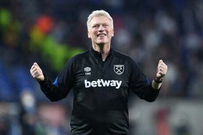 David Moyes calls on West Ham players to believe they are Europa League favourites