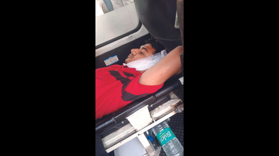 Delhi: Ceiling chunk falls on JNU student amid call to fix infra