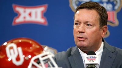 Stoops Joining XFL Could Open Door For Meyer Returning to TV
