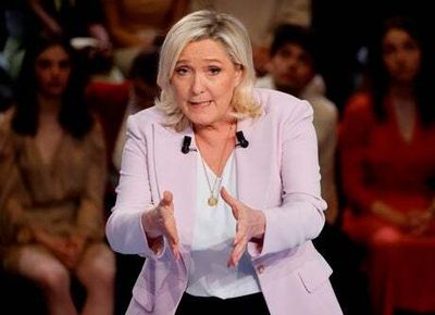 Right-wing French presidential candidate Marine Le Pen welcomes Boris Johnson’s Rwanda migrant plan