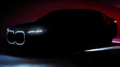 BMW i7 Teased, Debut Confirmed For April 20