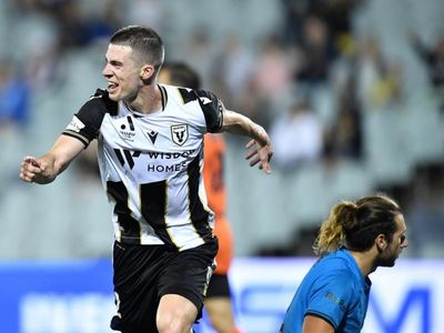 Late winner puts Bulls back in ALM top six