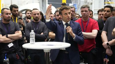 Macron backs EU-wide pay cap for CEOs in nod to left-wing voters