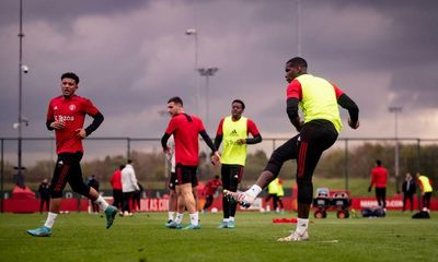 Manchester United fans hold anti-Glazer protest at training ground