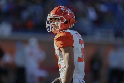 Patriots 7-round mock draft: A stud WR and a massive reach at CB in Round 2