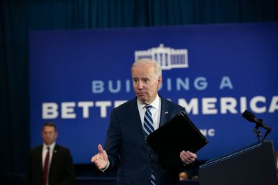 Biden and Clinton pollsters warn about president’s ‘spectacularly low’ numbers