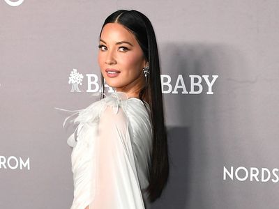Olivia Munn says her hair is ‘falling out in clumps’ four months after giving birth