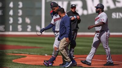 Twins Star Byron Buxton Leaves Game After Awkward Slide