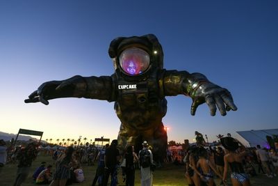 Coachella music festival kicks off with pandemic back of mind