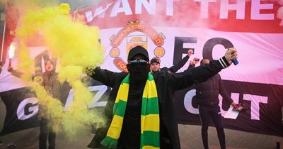 Man Utd fans show depth of hatred towards Glazer family with Norwich City protests