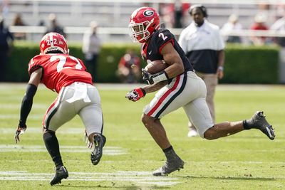 Watch: Kendall Milton makes sweet touchdown grab from Stetson Bennett