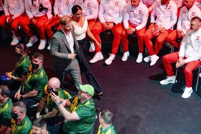 Prince Harry hails Ukraine team's 'bravery' at Invictus Games opening