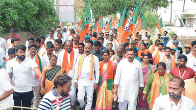 Telangana: Bandi Sanjay Kumar questions CM K Chandrasekhar Rao on Palamuru