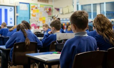 Bigger classes harming pupils’ progress, say 9 in 10 UK teachers