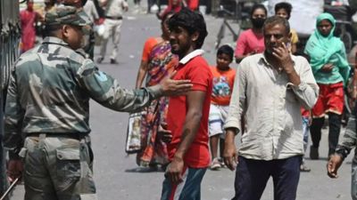 Delhi: Uneasy calm, heavy police presence in Jahangirpuri a day after violence