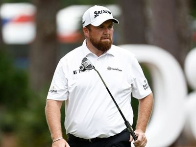 Shane Lowry just one stroke off the pace at Hilton Head heading into final day