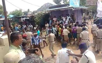 Andhra Pradesh: 5 injured in clash after stone pelting during ‘Hanuman Shobha Yatra’ at Holagunda in Kurnool