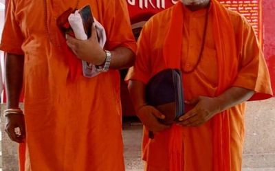 Yati Narasinghanand associate urges Hindus to have more children