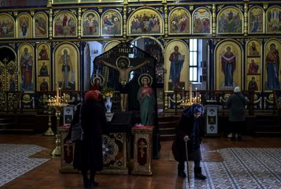 Orthodox Palm Sunday brings brief respite to Ukraine's Kramatorsk