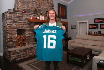 Jags QB Trevor Lawrence ready to give next No. 1 pick advice after facing tremendous adversity