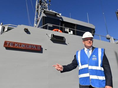 Morrison pledges WA defence industry jobs