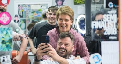 Police speak to Nicola Sturgeon for going mask-free 48 hours before law change