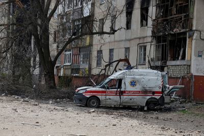 Four civilians shot dead while fleeing town in Ukraine's Luhansk region - governor
