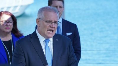Scott Morrison says he misspoke after claiming the JobSeeker unemployment payment had risen to $46 a week