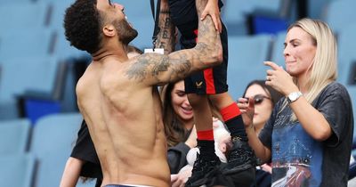 Connor Goldson makes beeline for Rangers fans who plead 'get that contract signed' amid future indicator