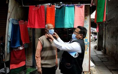 Covid cases in UP: Masks mandatory in Lucknow, districts bordering Delhi
