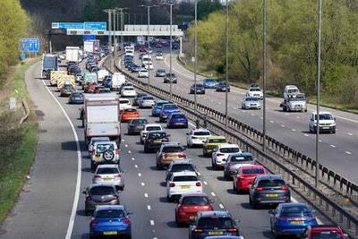 UK in travel chaos as people rush home on Easter Monday