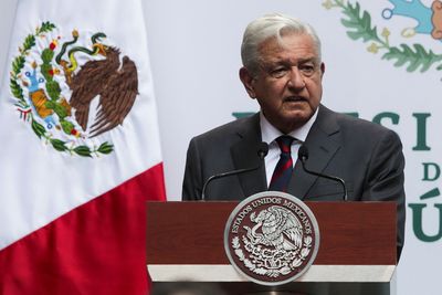 Mexican president slams opposition for defeating power bill, sees 'treason'