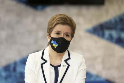 Nicola Sturgeon spoken to by police over Covid face mask law