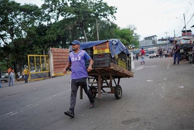 Worsening electricity cuts hit western Venezuelan state