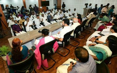 All-party meet calls for rejection of communal overtures