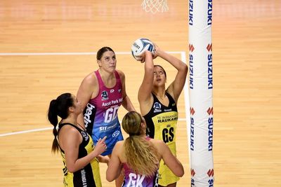 Aliyah's far from Dunn with Silver Ferns